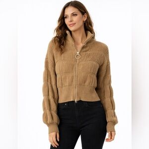 Hera Collection zip-up sweater